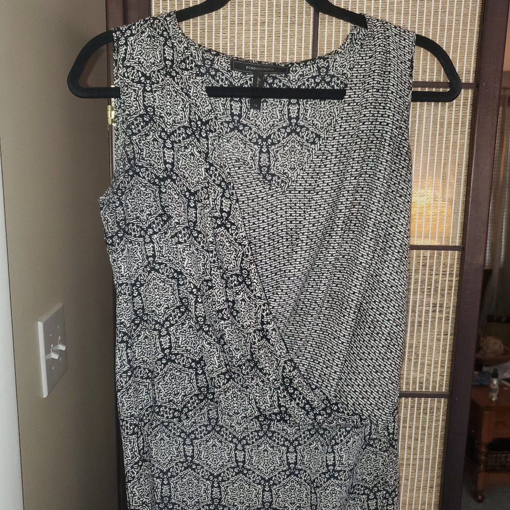 BCBG High-Low Tank
